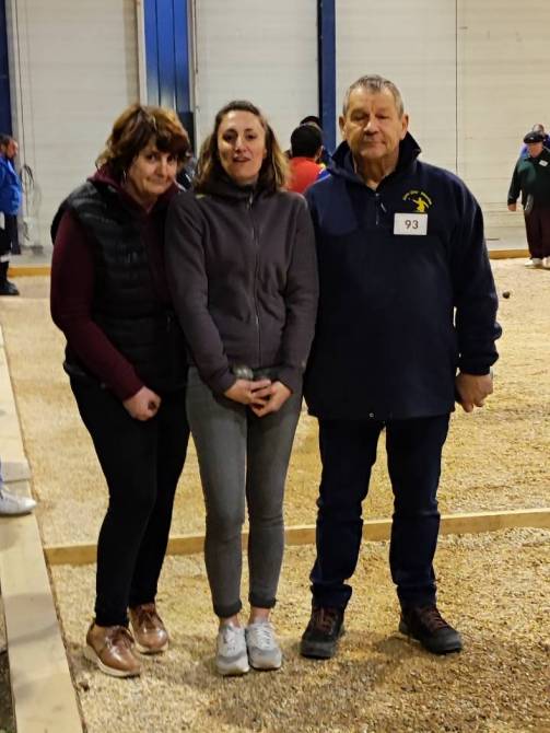 Maryline, Alison et "L'Etiré"